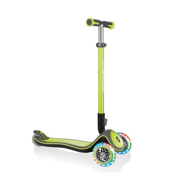 globber-elite-deluxe-3-tekerlekli-katlanabilir-isikli-yesil-scooter